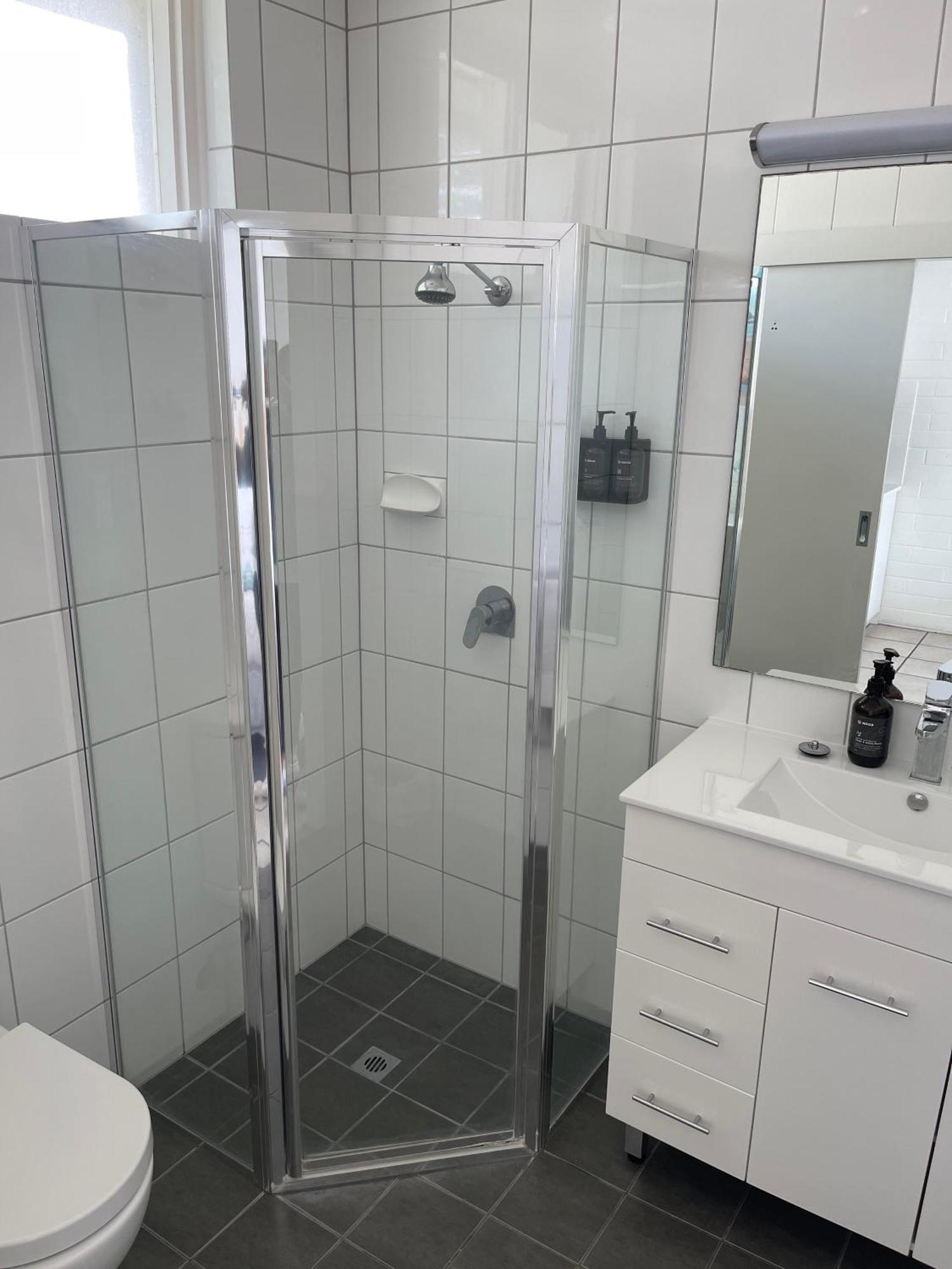 Harbour View Motel Роуб Екстериор снимка