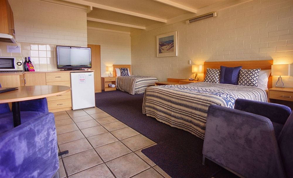 Harbour View Motel Роуб Екстериор снимка